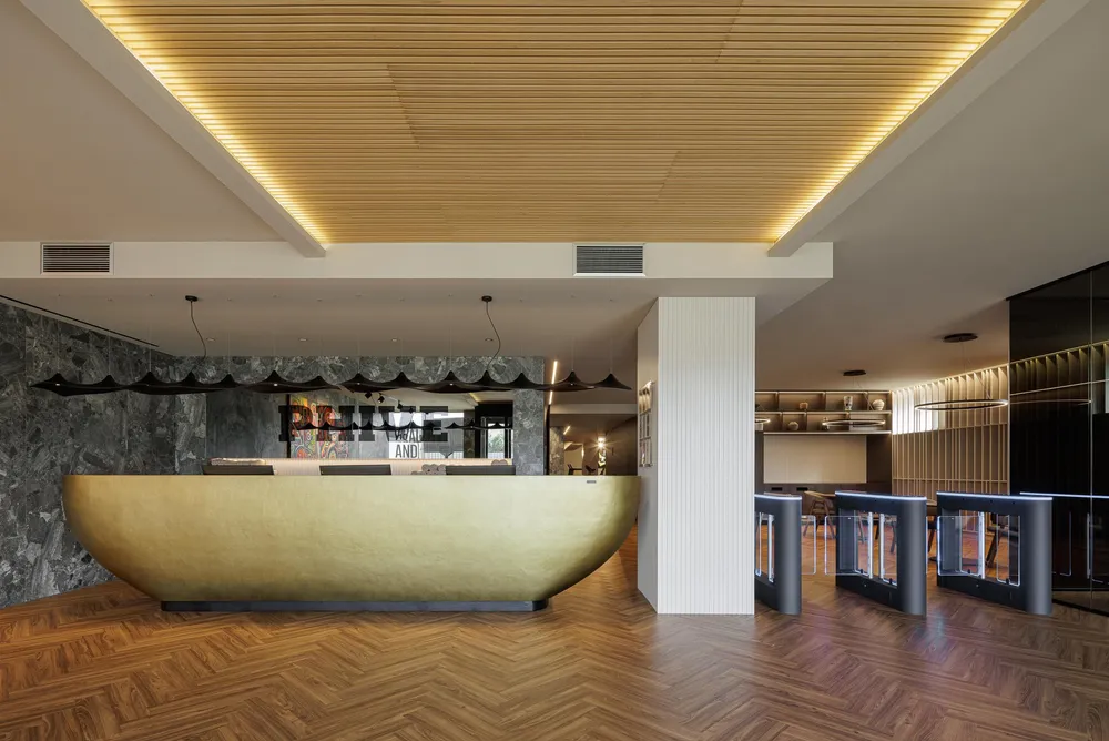 Phive Porto Entrance